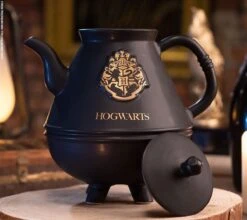 Harry Potter "Hogwarts" Theepot Set Met 2 Ketels -Tafelwaren Verkoop 1200x1071 1