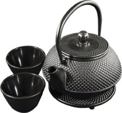 SakuraTea - Theepot Set - 4-delig - Gietijzer - Zwart - 0.8L - 2 Kopjes (100ml) -Tafelwaren Verkoop 1200x1113