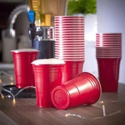 Merkloos Beerpong - 50 Stuk(s) - Red Cups Inc. 3 Ballen - Beerpong Drankspel - Plastic Bekers - Beer Pong -Tafelwaren Verkoop 1200x1200 130