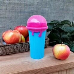 Frozen Magic Slushy Maker - Slush Puppy Maker - IJscrusher - Slush Puppy Beker - Slushy Puppy Maker - Slush Puppy Machine - Slush Maker - Slushy Cup - Tiktok - Blauw -Tafelwaren Verkoop 1200x1200 523
