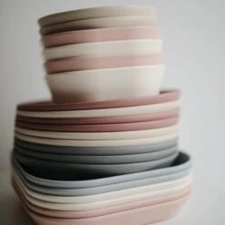 Mushie - Kinderservies Borden Vierkant (Set Van 2) - Borden - Sage -Tafelwaren Verkoop 1200x1200 928