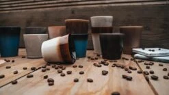 Koffiekopjes - Earth Koffiemok - 200ML En 310ML - Koffiebeker - Set Van 12 Kopjes (ook Los Verkrijgbaar) - Porselein - Hip En Trendy -Tafelwaren Verkoop 1200x675 3