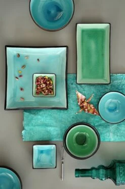 Tokyo Design Studio Glassy Turquoise Sushi Servies - 8 Delig - 2 Persoons -Tafelwaren Verkoop 800x1200 5
