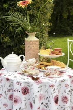 Clayre & Eef Kop En Schotel 200 Ml Roze Wit Porselein Rond Bloemen Servies Cadeau Voor Haar Cappuccino -Tafelwaren Verkoop 801x1200 4